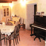 inside the apartment, la torre di ranza farm, san gimignano